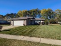 Looking for a three-bedroom home in Channahon/Minooka school for sale in Channahon Illinois Will County County on GolfHomes.com