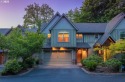 Lovely townhouse right on the fairway of Foxglove at the Resort for sale in Welches Oregon Clackamas County County on GolfHomes.com