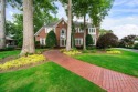 Great opportunity on a cul-de-sac lot on the golf course in for sale in Kennesaw Georgia Cobb County County on GolfHomes.com